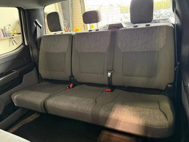 Certified Used 2025 Oxford White Ford XLT image 22