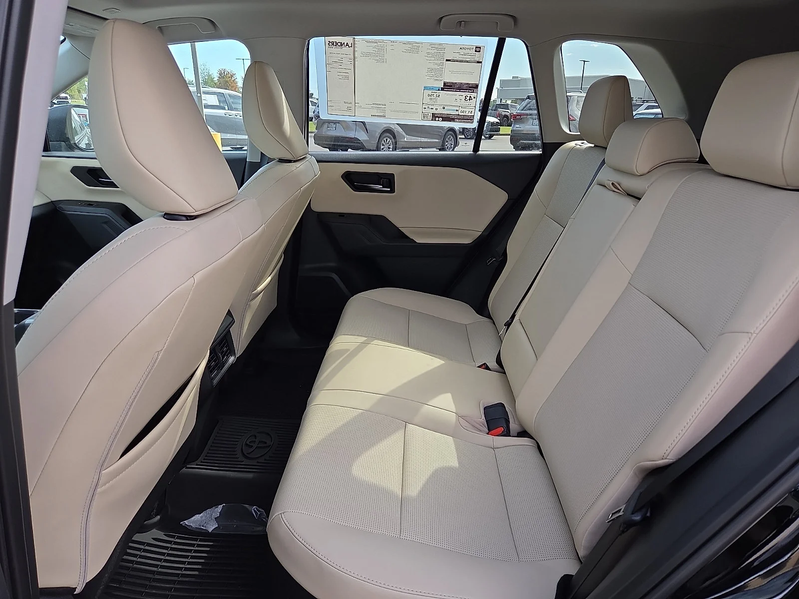 New 2026 Midnight Black Metallic Toyota XLE Premium image 7