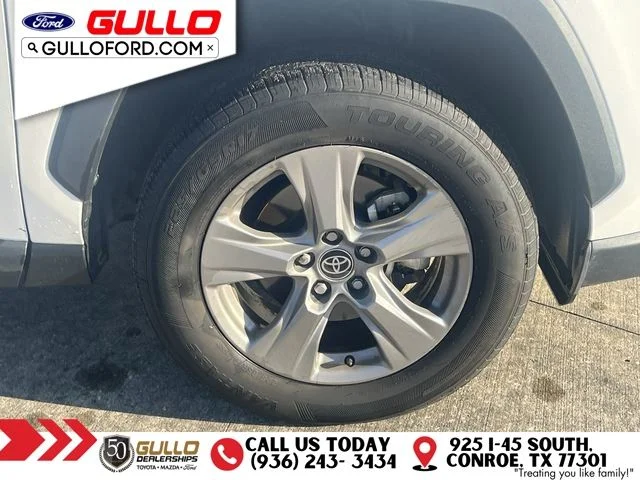 Certified Used 2025 Ice Toyota XLE image 29