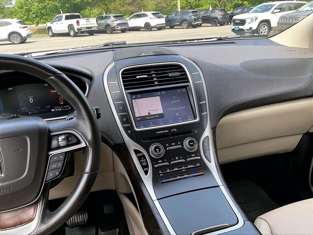 Used 2019 Brown Lincoln Reserve image 18