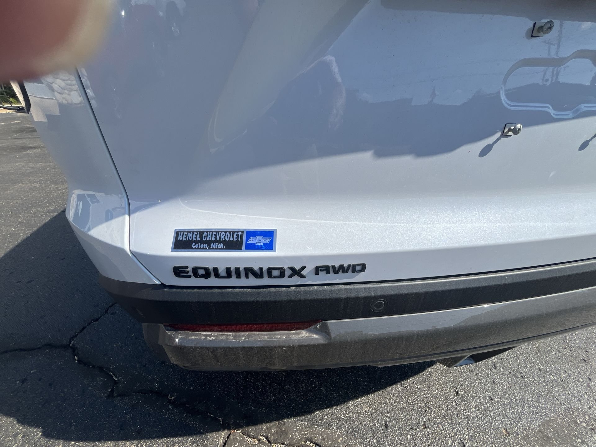 New 2026 Polar White Tricoat Chevrolet ACTIV image 57