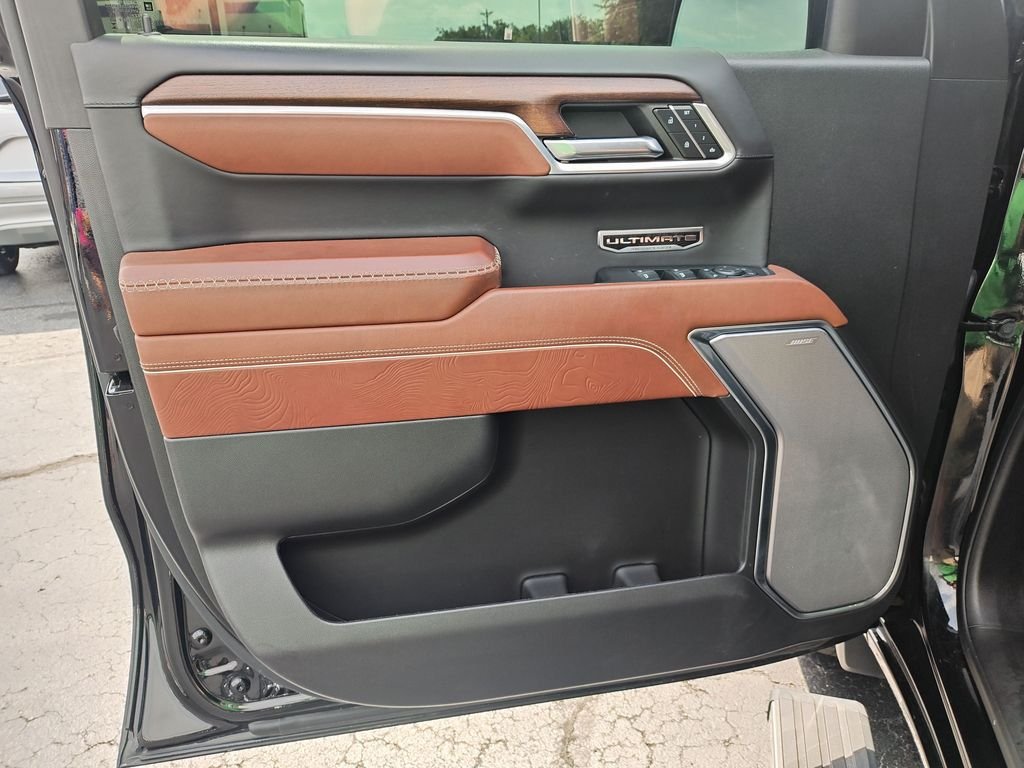 Used 2023 Black GMC Denali Ultimate image 12