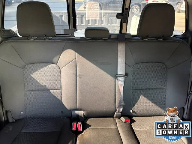 Used 2025 White GMC Elevation image 5
