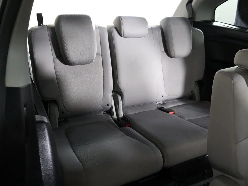 Used 2019 Modern Steel Metallic Honda EX image 36