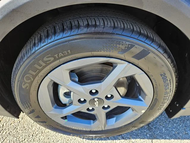Used 2025 Blue Kia LXS image 22