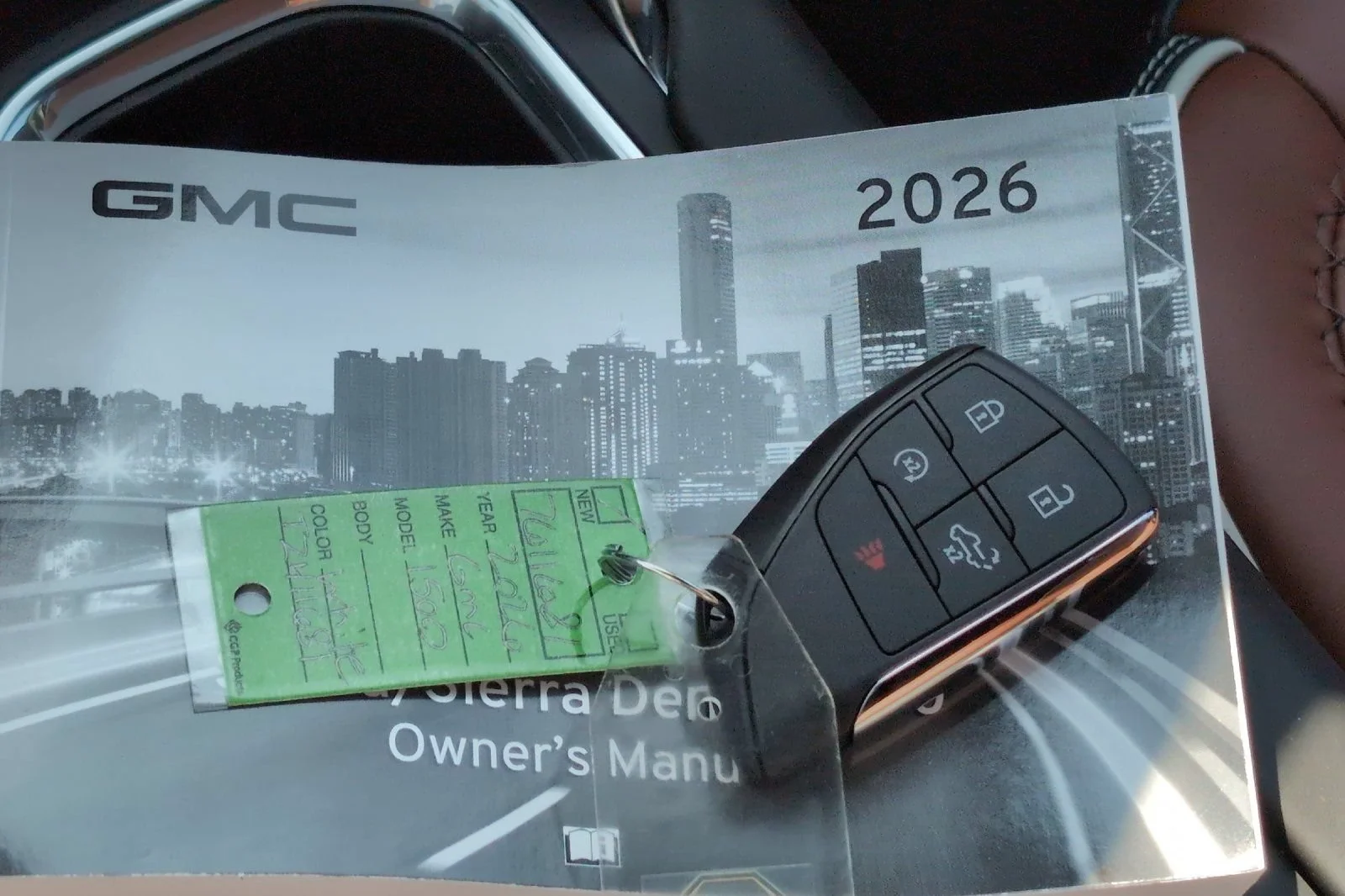 2026 GMC Sierra 1500 Denali Ultimate - Photo 9