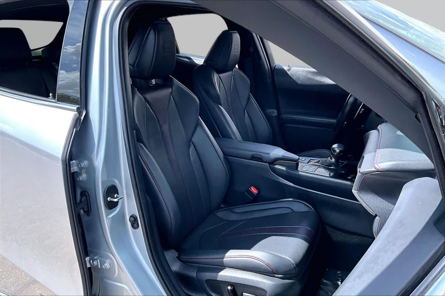 Used 2023 Iridium with Obsidian Roof Lexus F SPORT Handling image 8