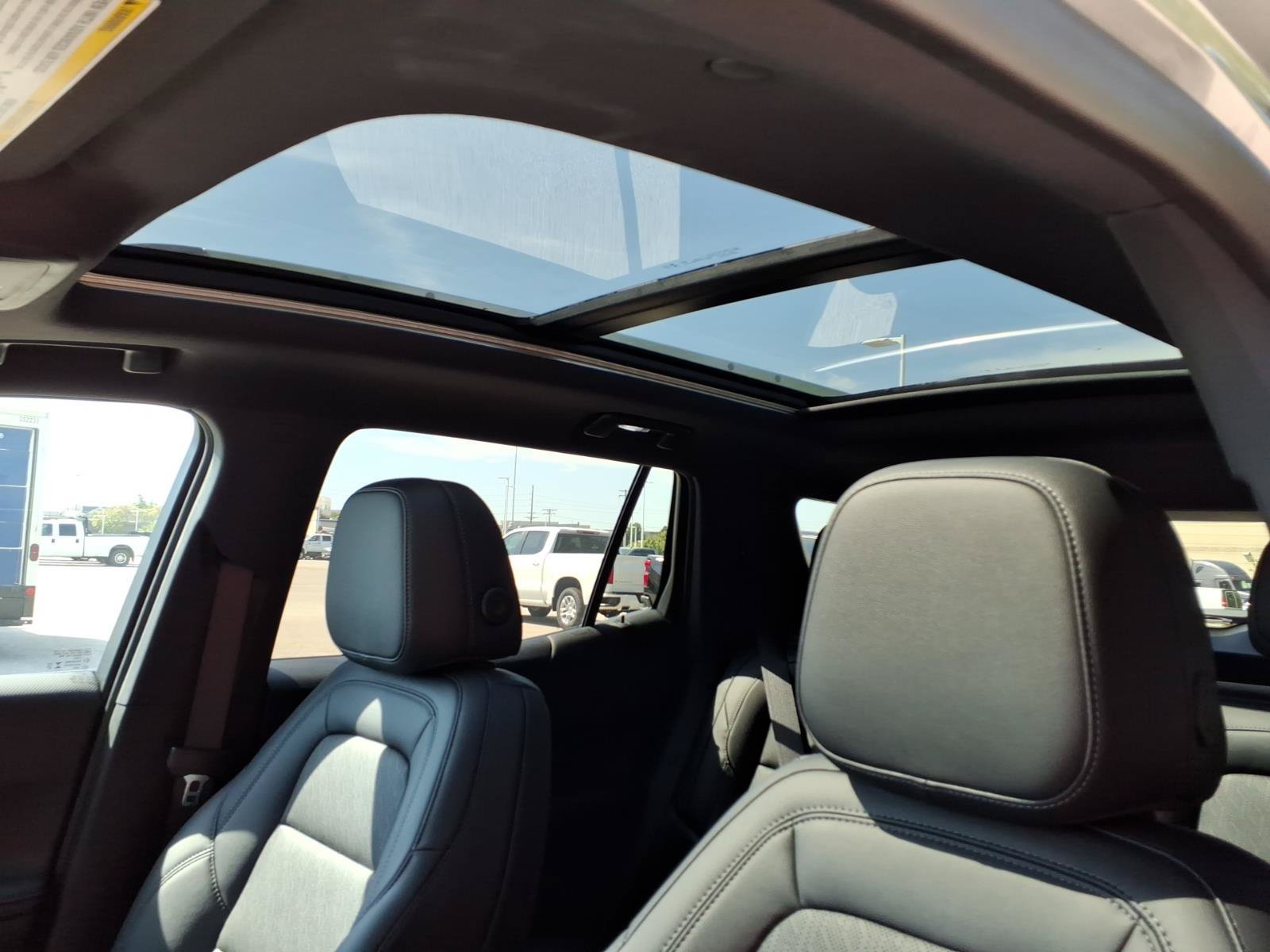 2027 Chevrolet Equinox LT - Photo 14