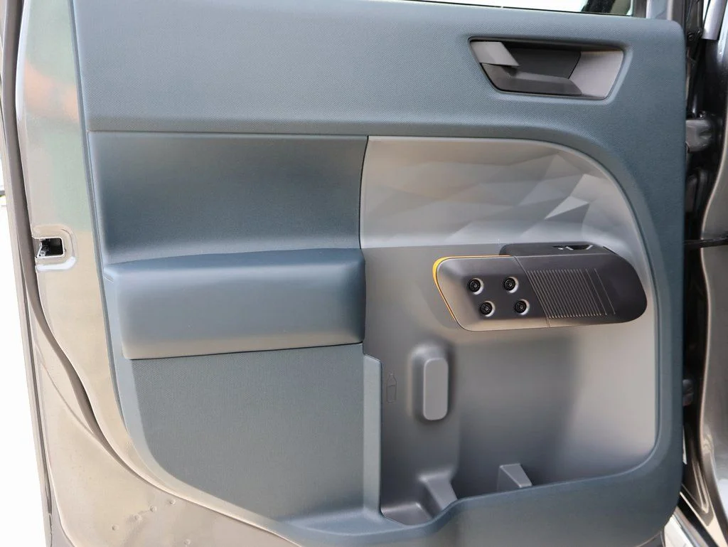New 2026 Carbonized Gray Metallic Ford Tremor® image 17