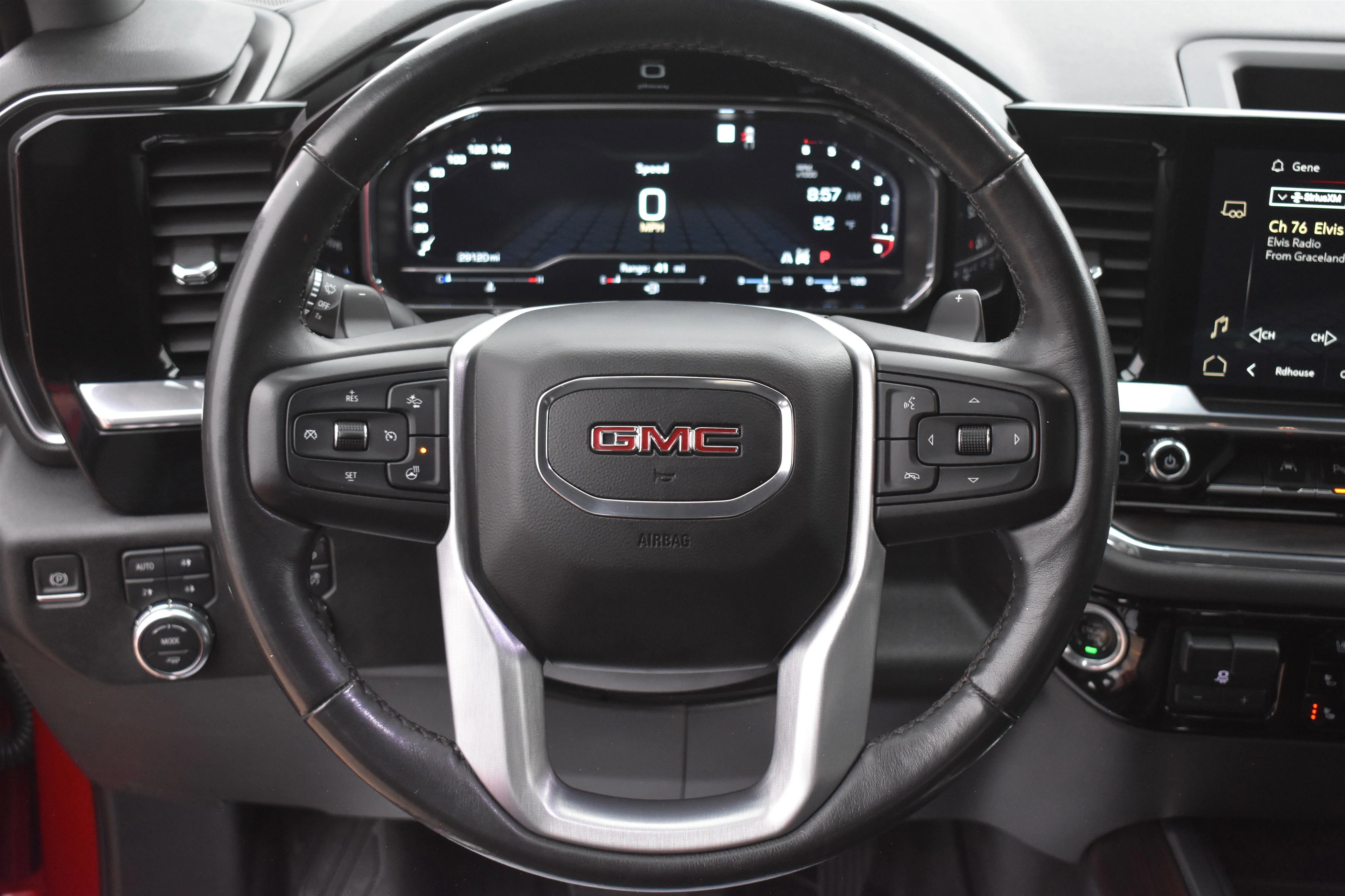 2023 GMC Sierra 1500 SLT - Photo 20