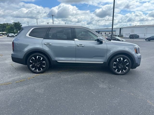 Used 2024 Silver Kia SX image 5