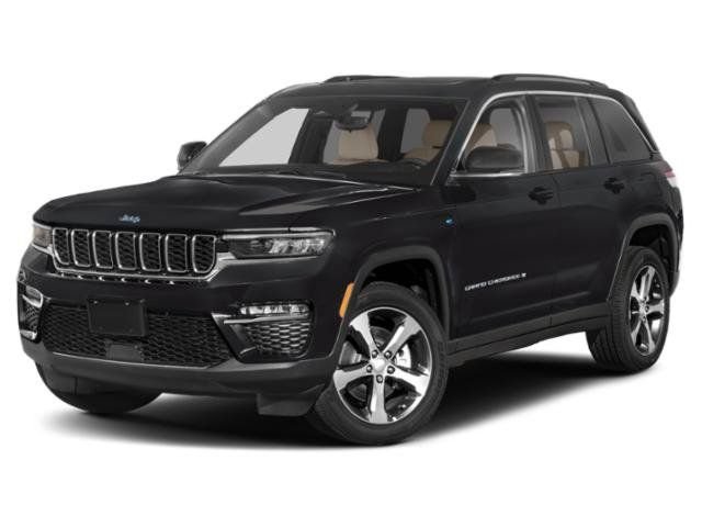 Used 2024 Silver Jeep 4xe image 1