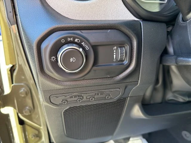 2026 Jeep Wrangler 4-Door Willys - Photo 32