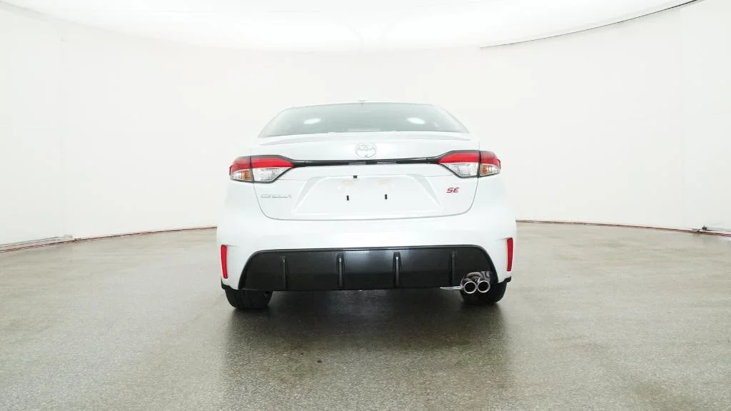 New 2026 Wind Chill Pearl Toyota SE image 11