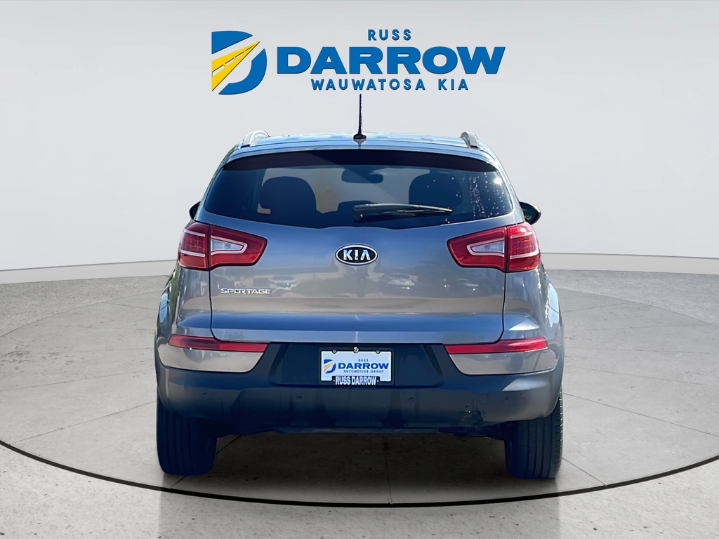 Used 2011 Silver Kia LX image 4