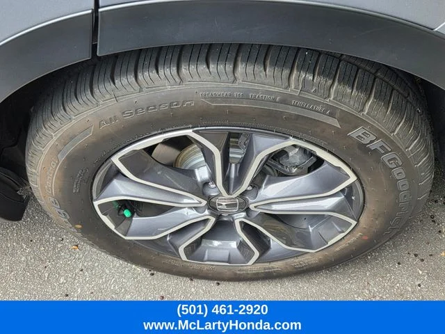 Used 2022 Silver Honda EX-L image 8