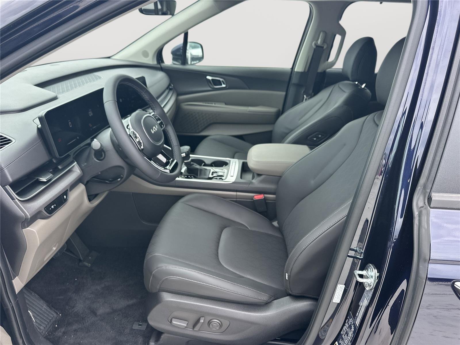New 2026 Deep Chroma Blue Kia EX image 7