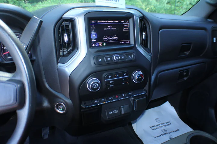 Used 2023 Summit White Chevrolet Custom image 9