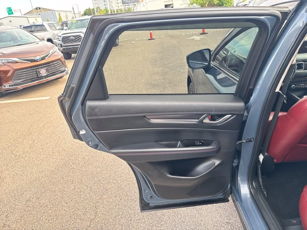 Used 2023 Gray Mazda 2.5 S Carbon Edition image 38