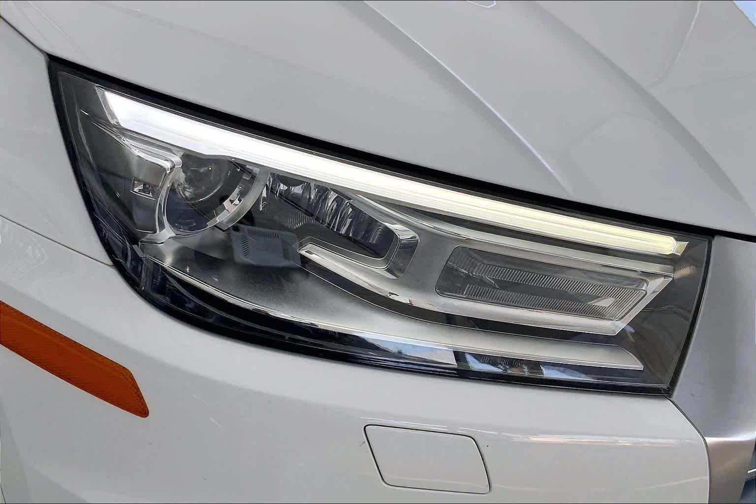 Used 2019 Ibis White Audi Premium image 28