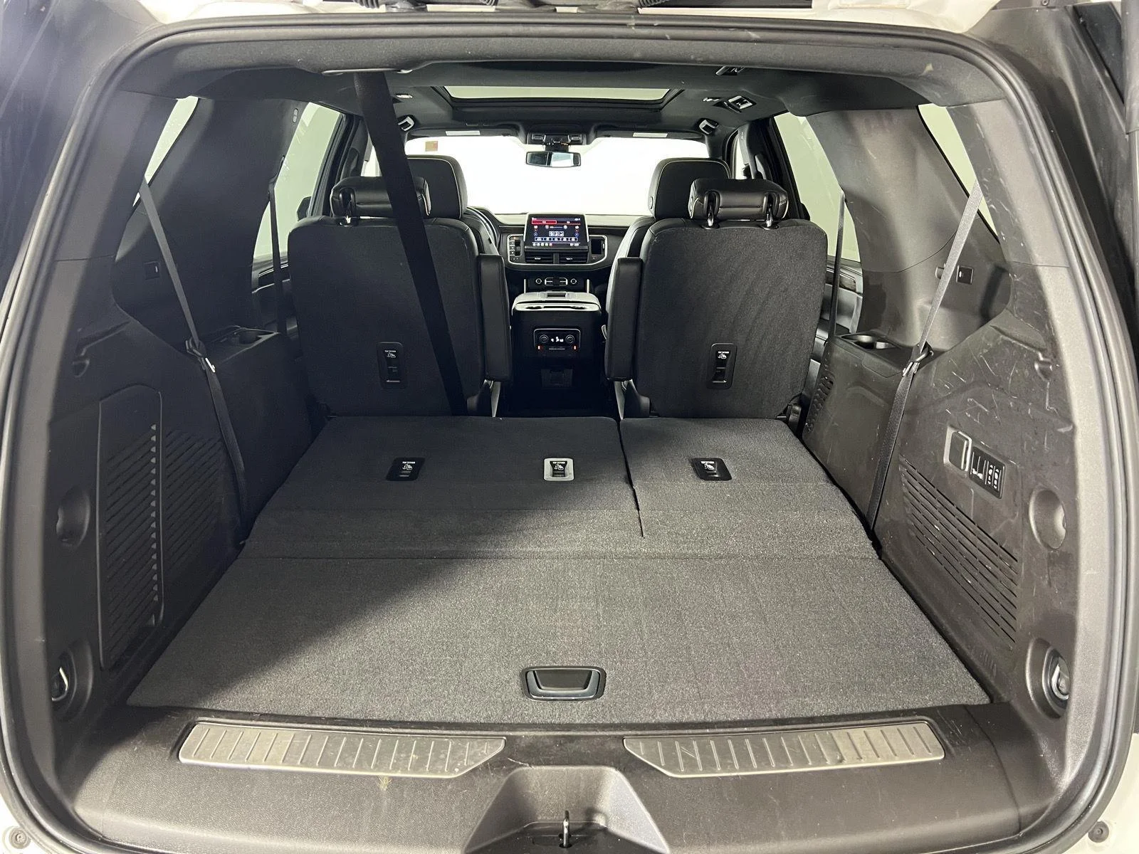Used 2021 Summit White Chevrolet Premier image 41