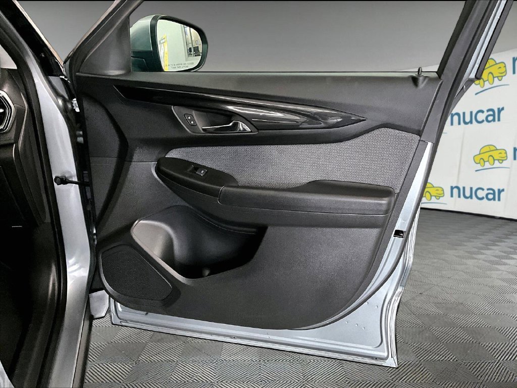 Used 2025 Gray Chevrolet LT image 12