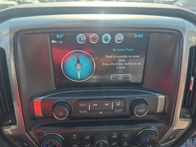 Used 2018 Red Chevrolet LT image 23