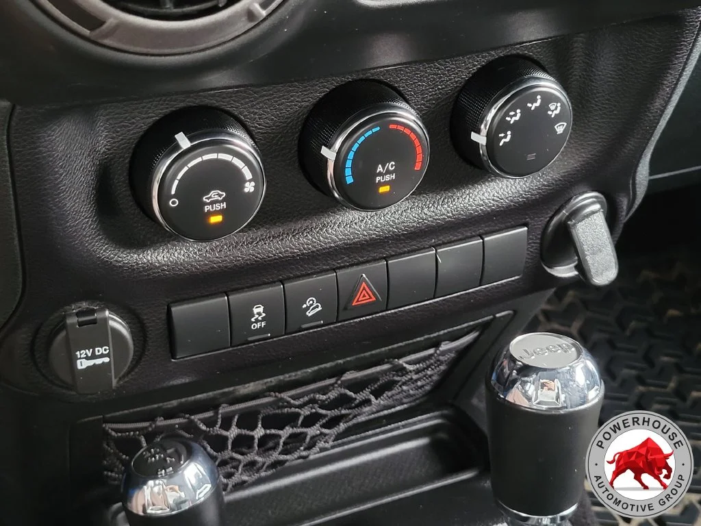 Used 2015 Blue Jeep Sport image 22