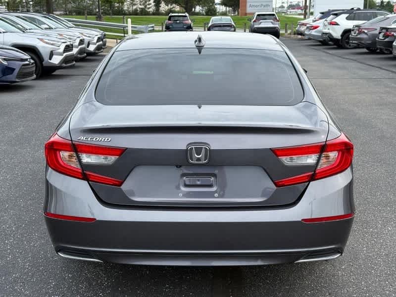 Used 2019 Modern Steel Metallic Honda EX-L 1.5T image 4