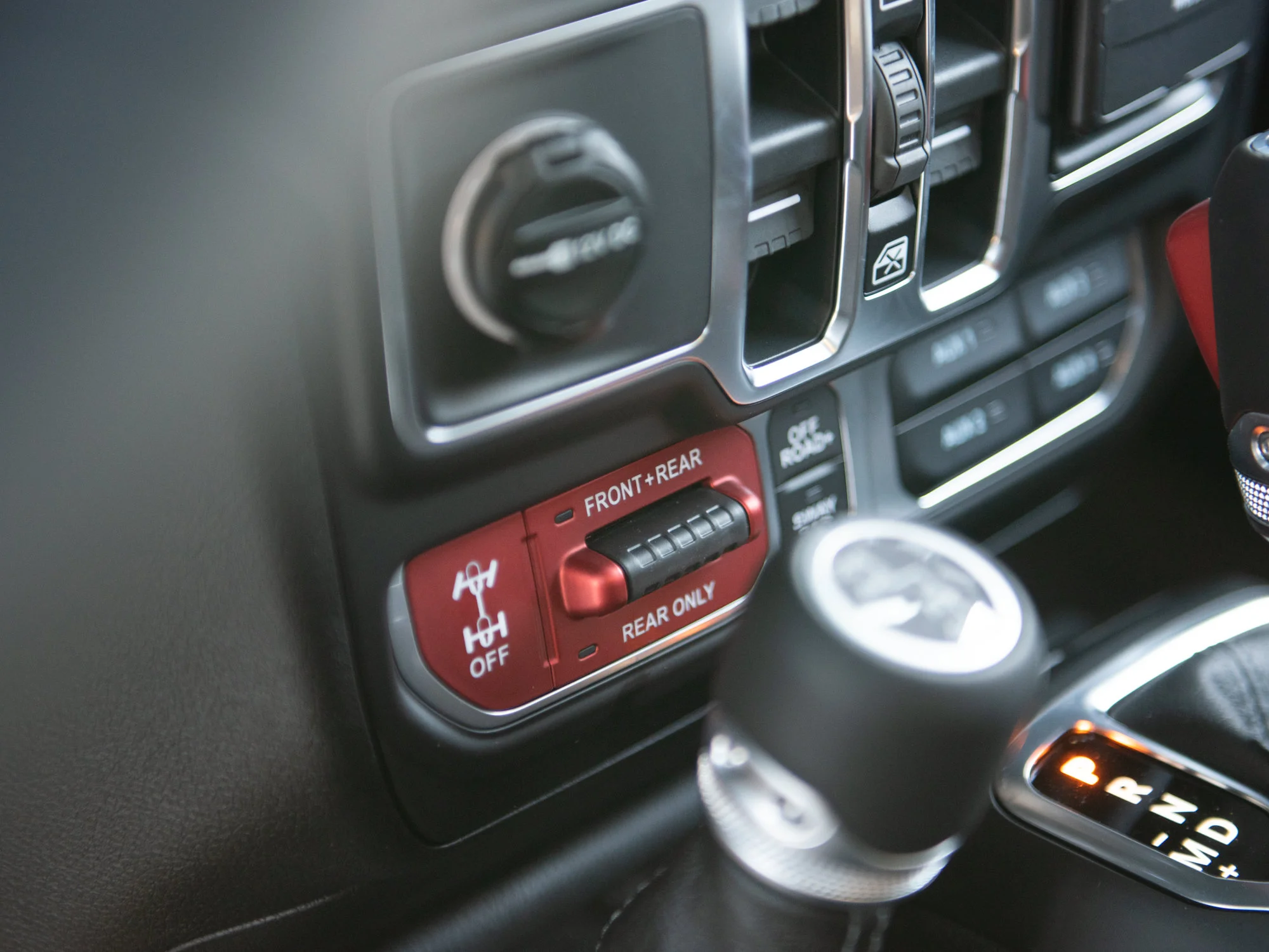 New 2026 reign Jeep Rubicon* 4 Door 4x4, Nappa Leather, Safety Group, Front/Rear Lockers image 17