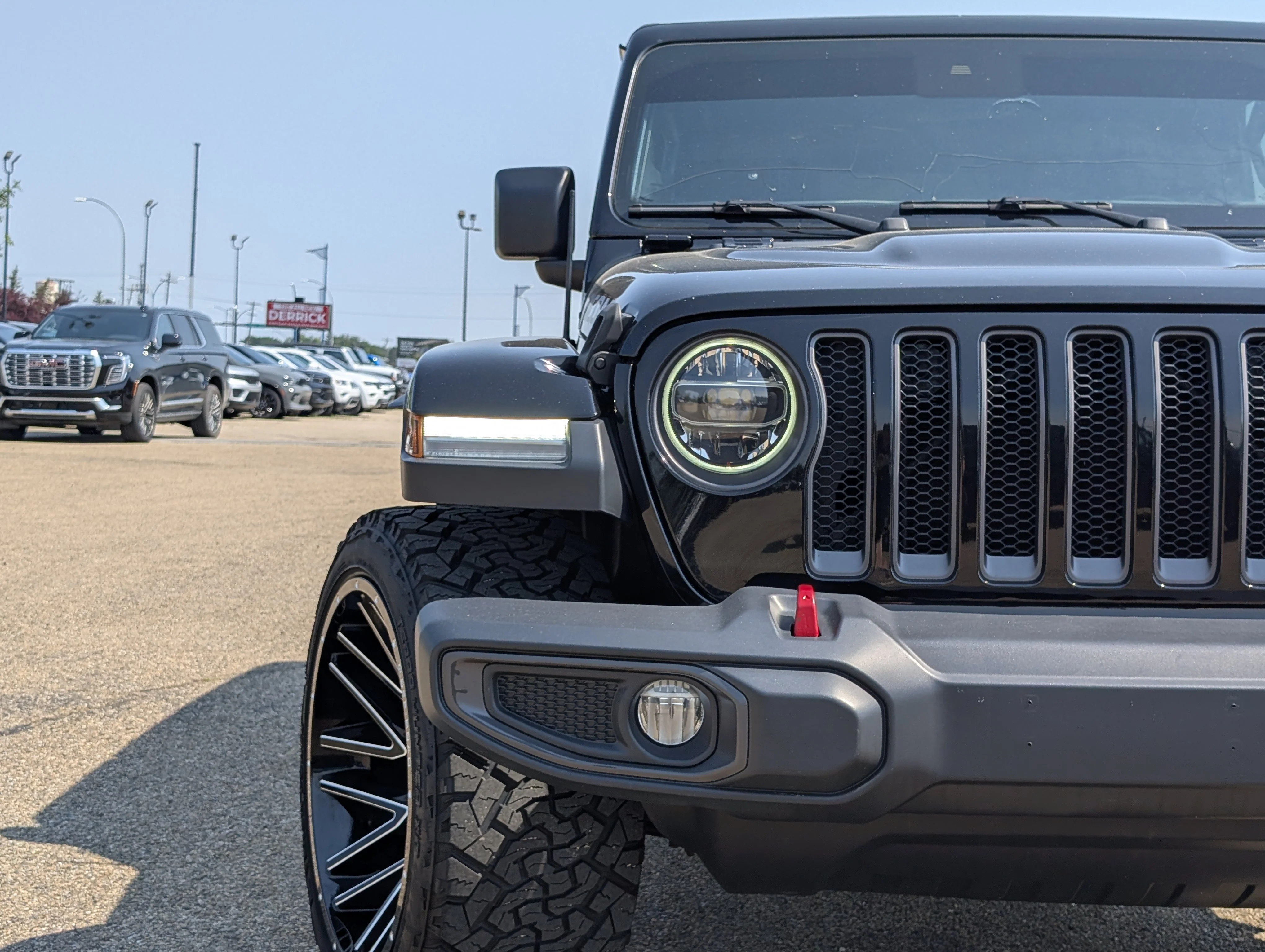 Used 2021 Black Jeep Unlimited Rubicon image 11