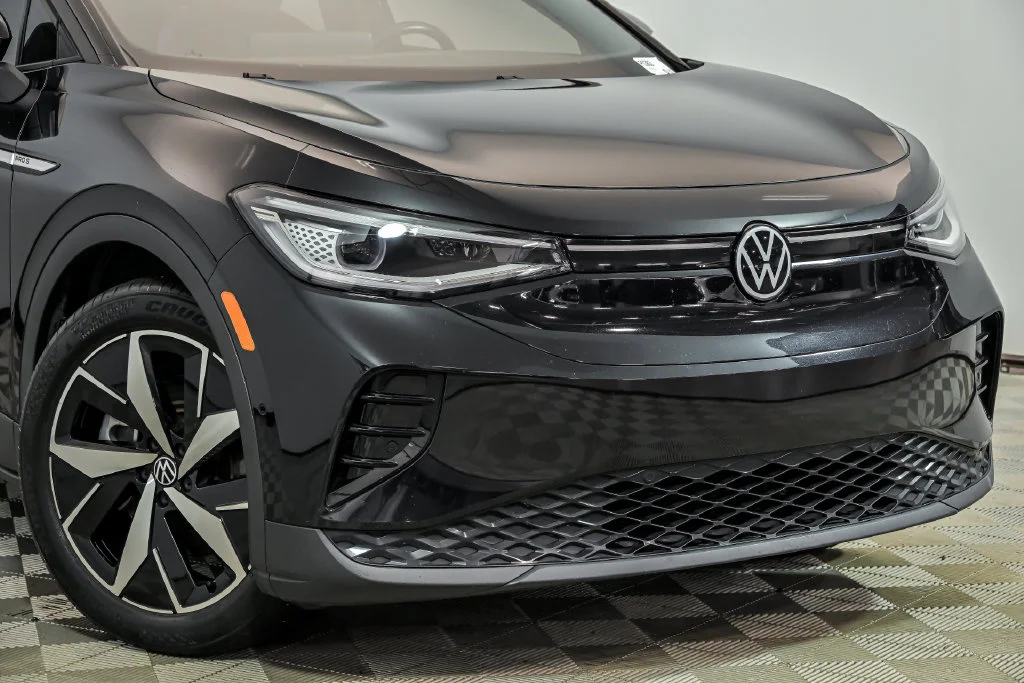 Certified 2023 Volkswagen ID.4 PRO S with VIN 1V2VMPE86PC023730 for sale in St. Charles, IL