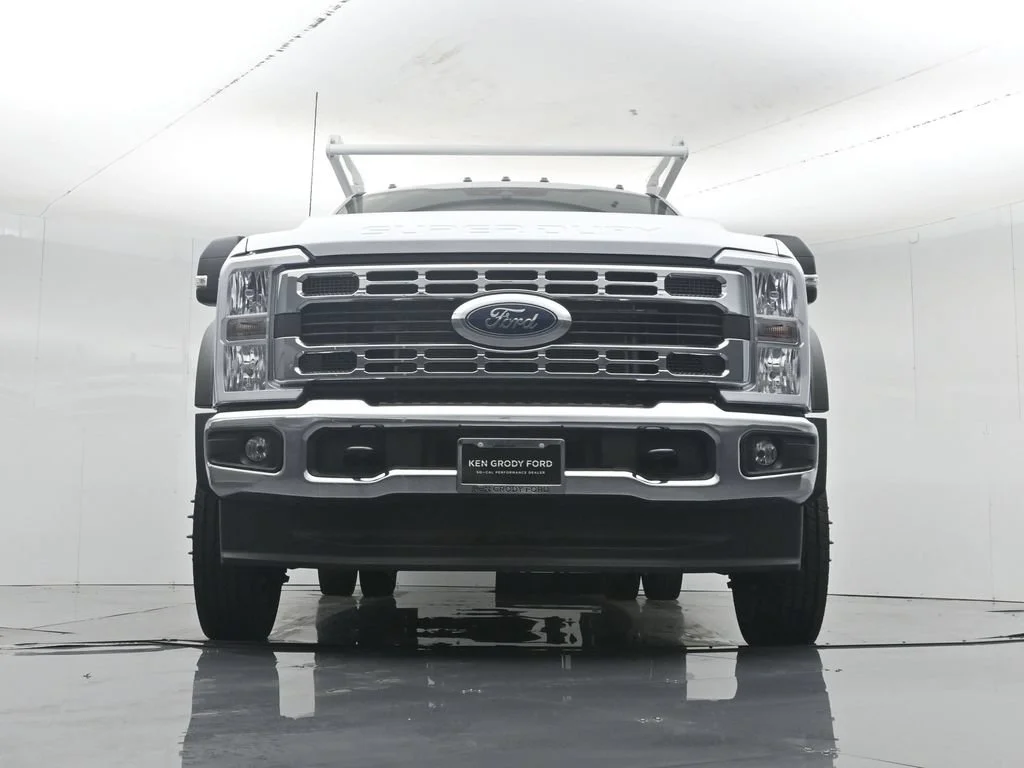 New 2026 Oxford White Ford XL image 51