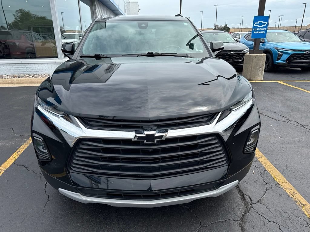 Used 2022 BLACK Chevrolet LT image 13