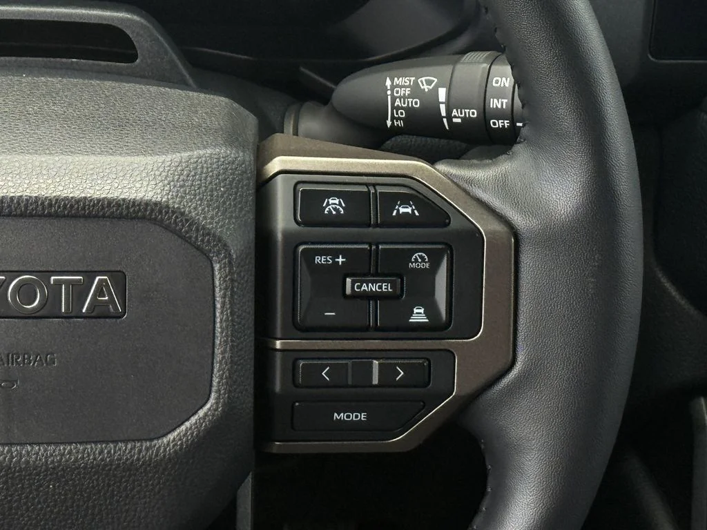 Used 2025  Toyota Base image 15