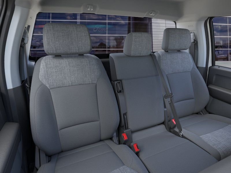 New 2026 Oxford White Ford XLT image 10