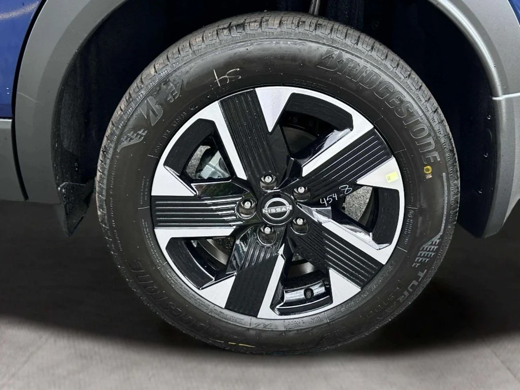 New 2027 Deep Blue Pearl Nissan SV image 9