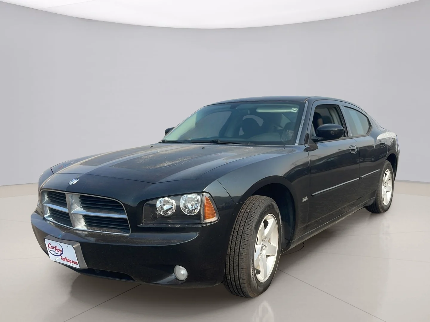 Used 2010 Black Dodge SXT image 1