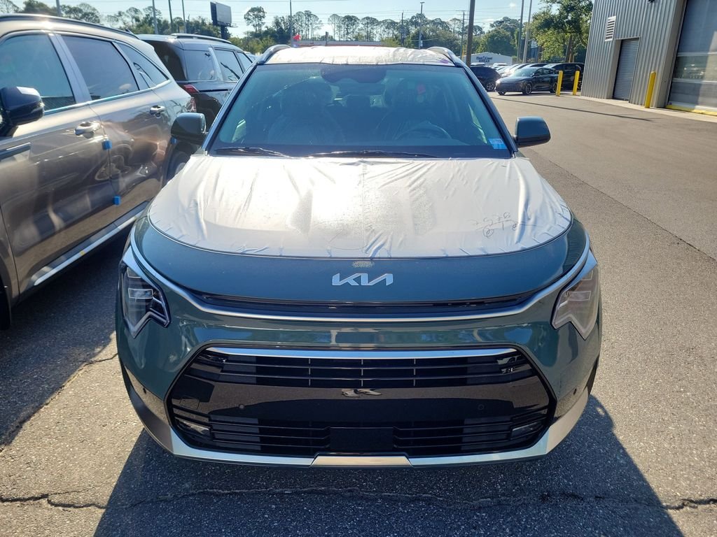 New 2026 Green Kia SX Touring image 2