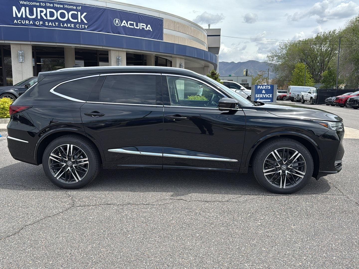 New 2026 Majestic Black Pearl Acura SH-AWD w/Advance image 8