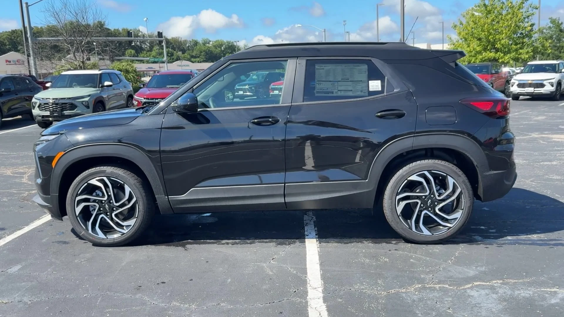 New 2026 Mosaic Black Metallic Chevrolet RS image 28
