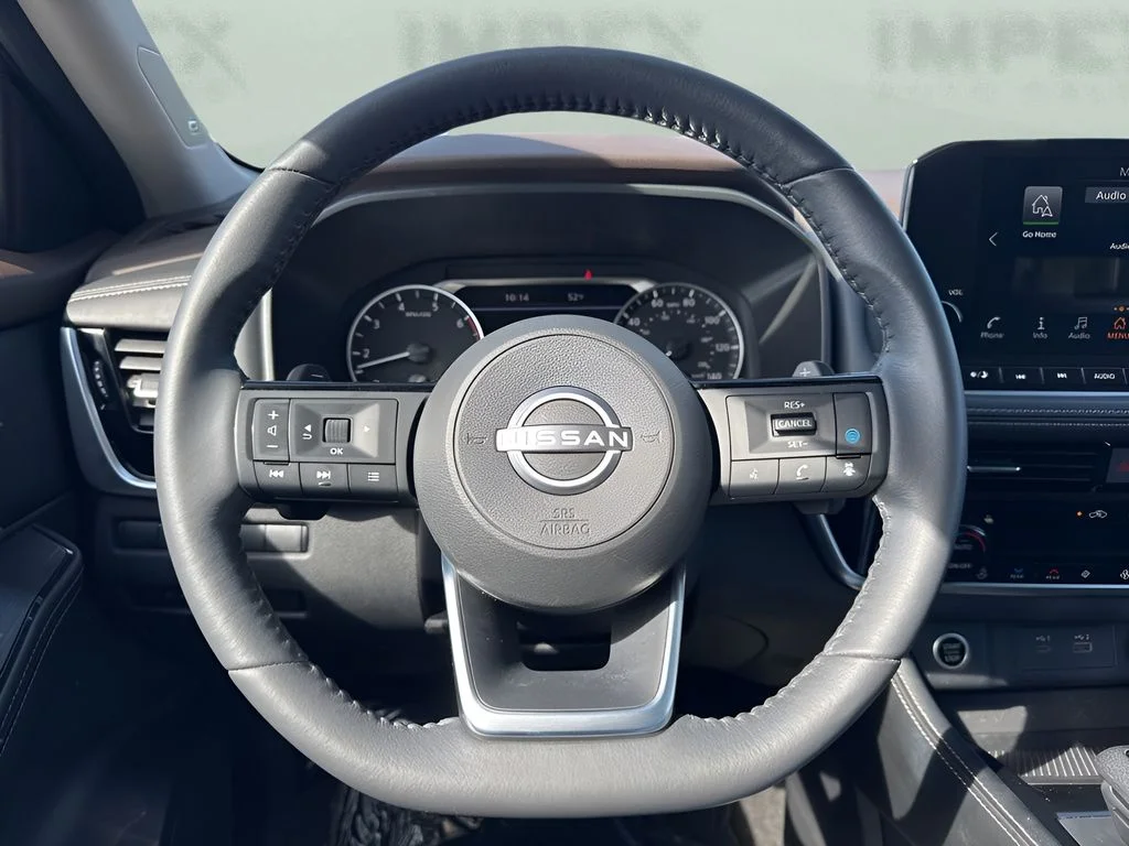 Used 2023 Gray Nissan SL image 14