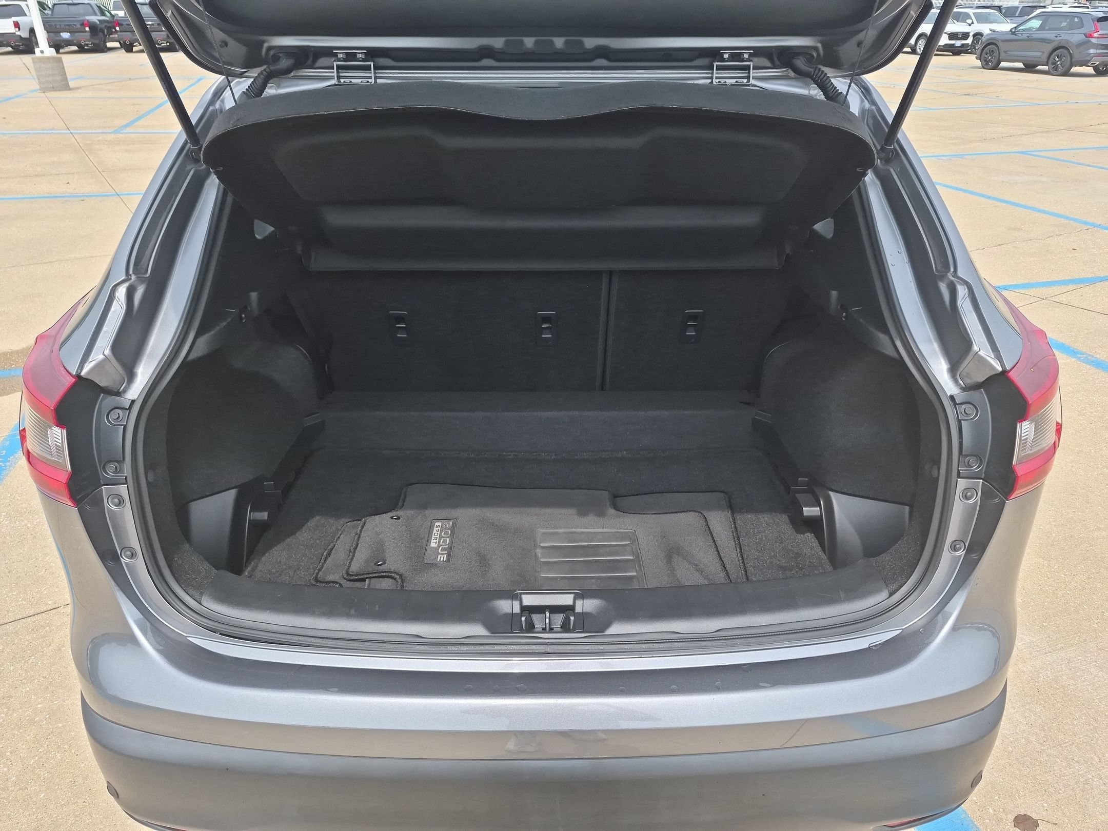 Used 2021 Gun Metallic Nissan S image 23