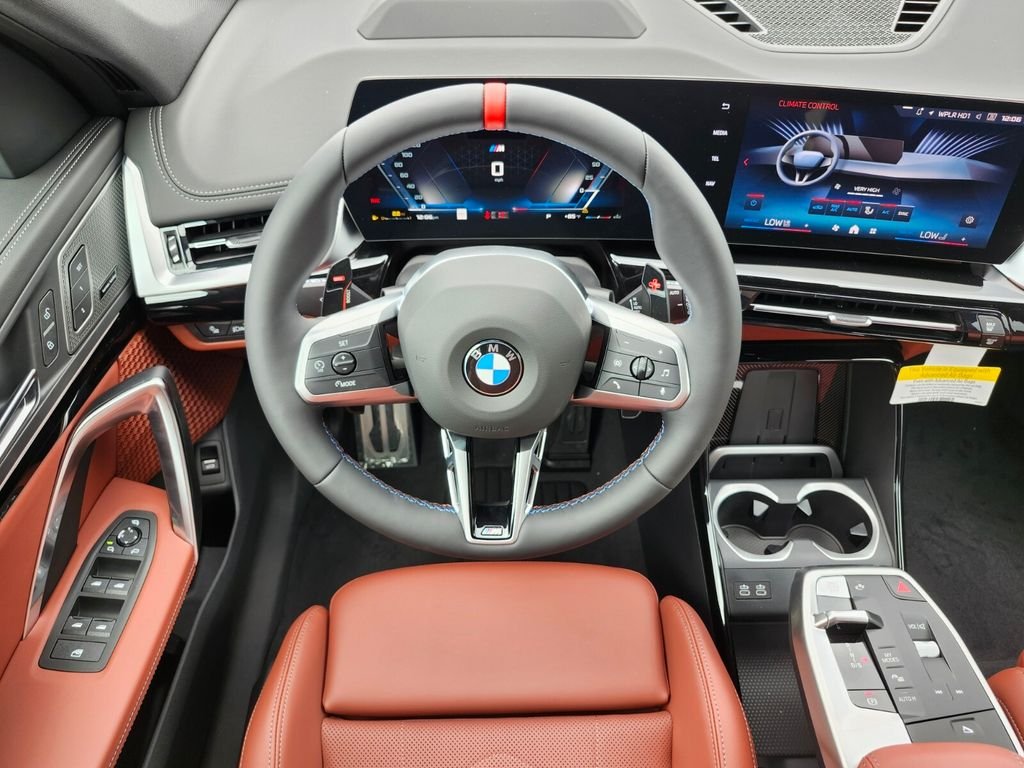 New 2026 Green BMW M35i image 13