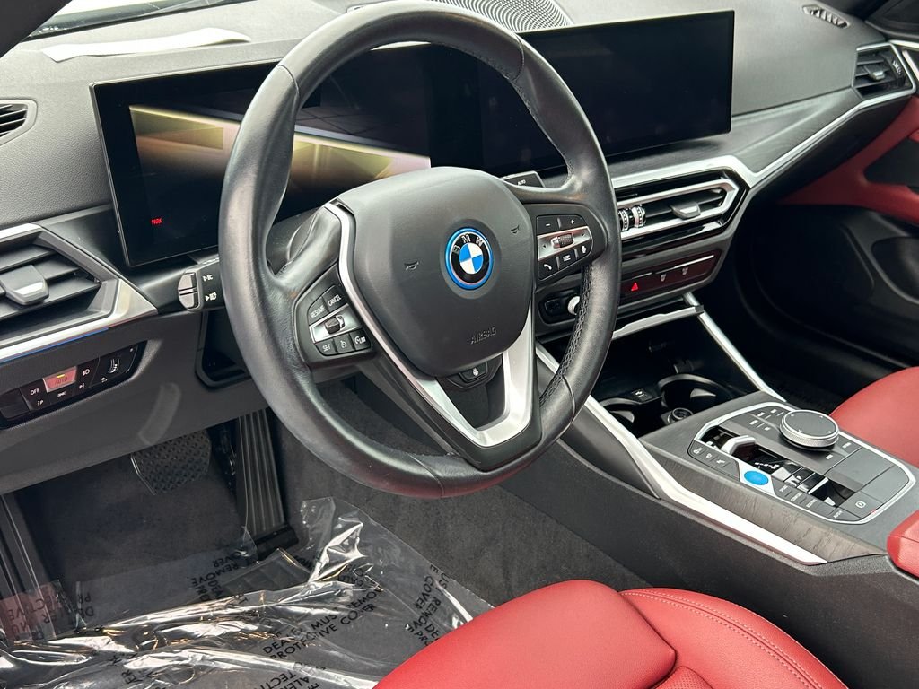 Certified Used 2023 Alpine White BMW eDrive35 image 13