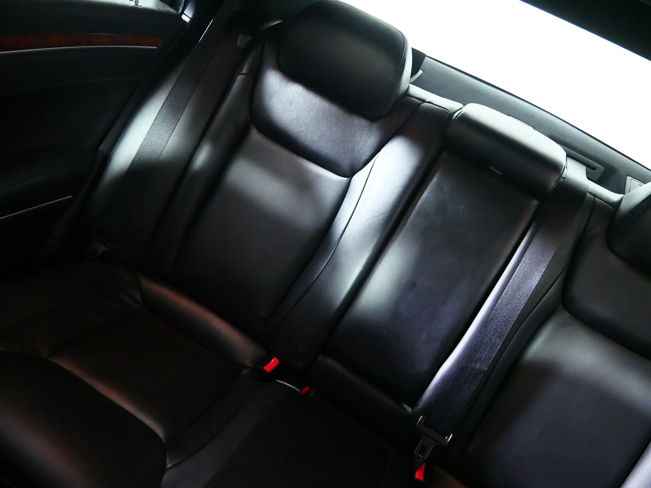 Used 2014 Granite Crystal Metallic Clearcoat Chrysler  image 12