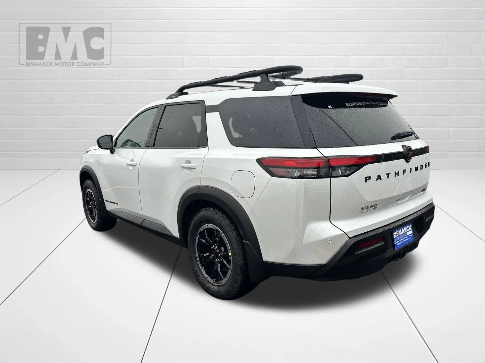 New 2026 Everest White Pearl TriCoat Nissan Rock Creek® image 4
