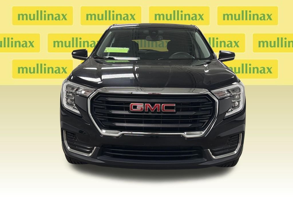 Used 2024 Black GMC SLE image 6
