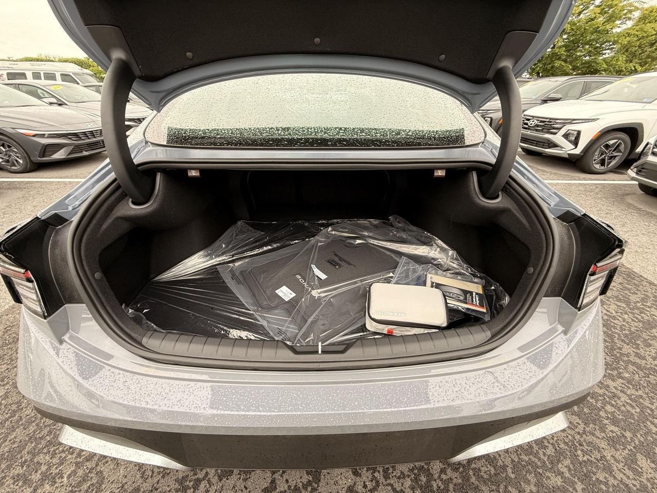 New 2026 Transmission Blue Hyundai SE image 14