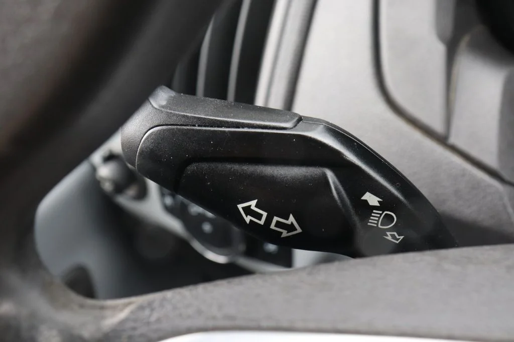 Used 2015 White Ford Base image 31
